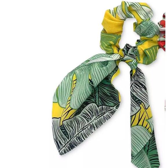 Floral Scrunchie (2 Piece Set) Womens Hair Style Accessory Style Trendy Knot NWT - Picture 3 of 7